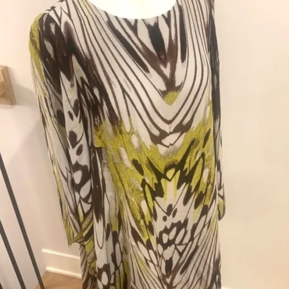 Elegant Multicolor Patterned Dress - Picture 5 of 9